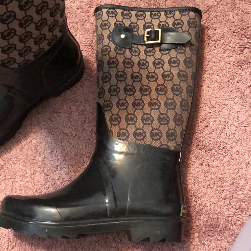 Michael Kors rain boots